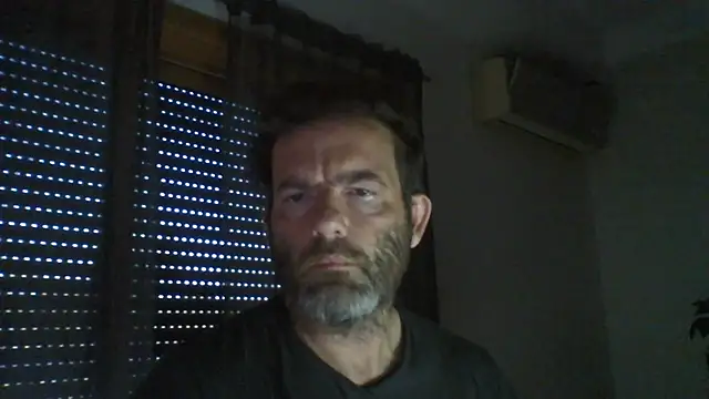 Snapshot of _grj1 chatting on 07-11-26, 05:32 grj1 online show from 07-11-26, 05:32