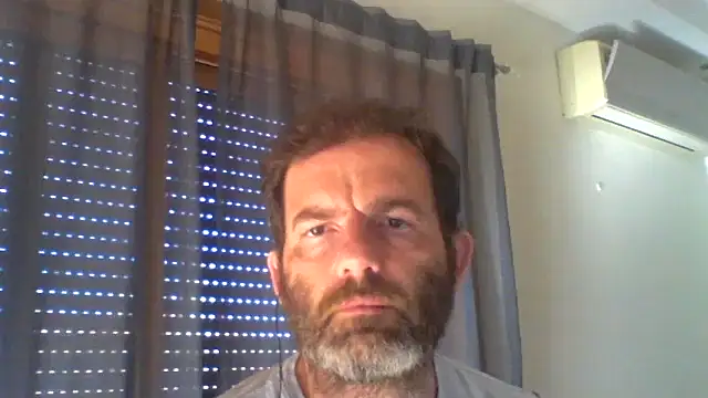 Snapshot of _grj1 chatting on 07-15-26, 08:08 grj1 online show from 07-15-26, 08:08