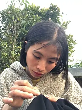 Snapshot of sun-shii chatting on 01-13-26, 10:09 sun-shii online show from 01-13-26, 10:09