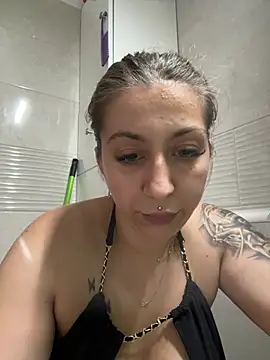 dalia0710 online show from 06-25-26, 01:04