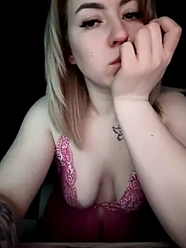 MeissyLux online show from 02-20-26, 11:05