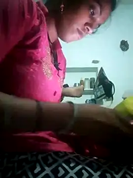 Snapshot of Hot_rie9 chatting on 07-15-26, 05:18 Hot rie9 online show from 07-15-26, 05:18