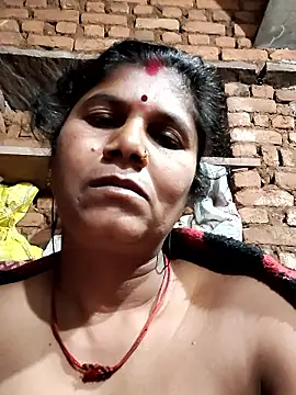 Snapshot of Hot_di97 chatting on 02-05-26, 07:40 Hot di97 online show from 02-05-26, 07:40