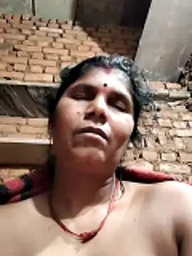 Snapshot of Hot_di97 chatting on 02-12-26, 07:53 Hot di97 online show from 02-12-26, 07:53