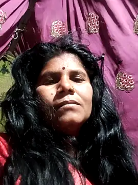 Snapshot of Hot_di97 chatting on 02-22-26, 09:46 Hot di97 online show from 02-22-26, 09:46