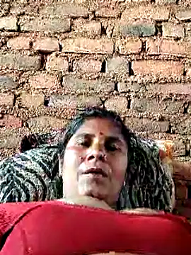 Hot di97 online show from 04-18-26, 11:36