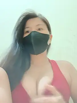 Snapshot of Lyly-68688 chatting on 06-29-26, 02:17 Lyly-68688 online show from 06-29-26, 02:17
