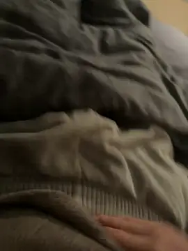 Erik1819 online show from 01-17-26, 05:49