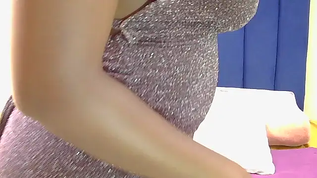 SexyBoobsxX97 online show from 02-04-26, 11:27