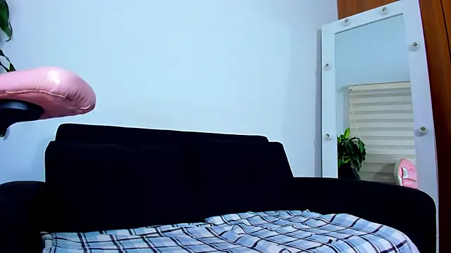 babypeach 1 online show from 01-15-26, 10:46