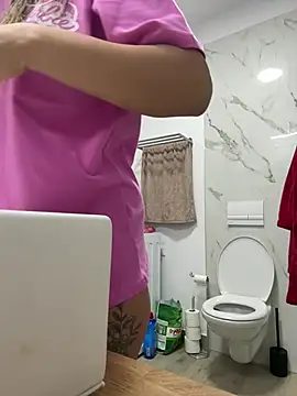 Missolevelvet online show from 03-05-26, 06:37