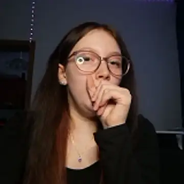 Snapshot of YoungLisaa18 chatting on 01-13-26, 03:06 YoungLisaa18 online show from 01-13-26, 03:06