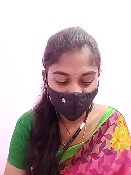 Snapshot of Tamil_Hot_RoyalQueen chatting on 05-29-26, 05:55 Tamil Hot RoyalQueen online show from 05-29-26, 05:55