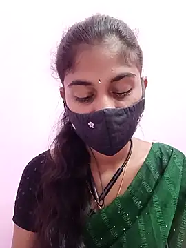 Snapshot of Tamil_Hot_RoyalQueen chatting on 06-02-26, 12:23 Tamil Hot RoyalQueen online show from 06-02-26, 12:23