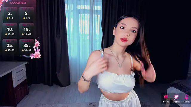 ZanaBreland online show from 04-07-26, 05:08