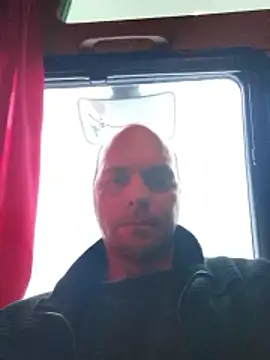 Ivan9999k online show from 01-12-26, 03:17