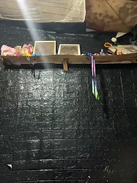 Snapshot of HugeAgatha chatting on 02-10-26, 08:57 HugeAgatha online show from 02-10-26, 08:57