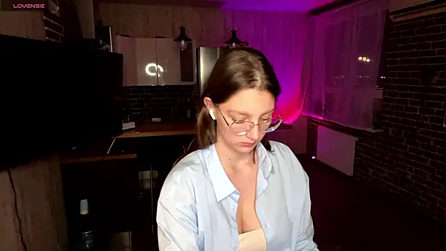 ChrisAmott online show from 03-27-26, 04:40