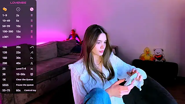 LEANALIES online show from 03-12-26, 04:24