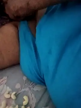 Snapshot of gessydiy chatting on 02-21-26, 04:19 gessydiy online show from 02-21-26, 04:19