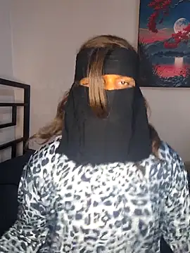 Snapshot of Mido_0786 chatting on 04-06-26, 04:30 Mido 0786 online show from 04-06-26, 04:30