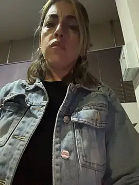 Snapshot of Paulinaa_bella chatting on 02-11-26, 12:48 Paulinaa bella online show from 02-11-26, 12:48