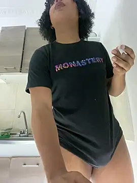 Snapshot of valeria_19x chatting on 02-03-26, 07:46 valeria 19x online show from 02-03-26, 07:46