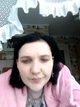 Snapshot of KarolinaRich1 chatting on 01-13-26, 01:05 KarolinaRich1 online show from 01-13-26, 01:05