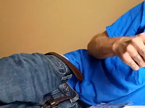 Snapshot of sterng6969 chatting on 02-24-26, 05:27 sterng6969 online show from 02-24-26, 05:27