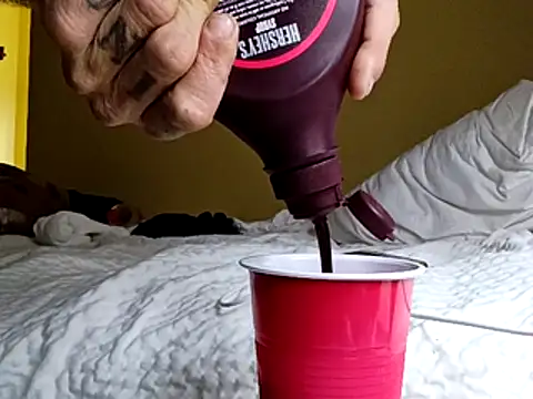 Snapshot of sterng6969 chatting on 02-27-26, 05:07 sterng6969 online show from 02-27-26, 05:07