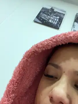 Pretty  Milf online show from 03-08-26, 11:25