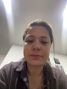 Pretty  Milf online show from 03-13-26, 09:16