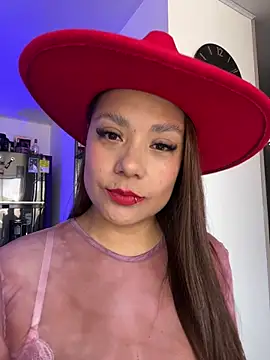 Pretty  Milf online show from 04-10-26, 02:00