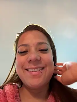 Pretty  Milf online show from 04-12-26, 10:20