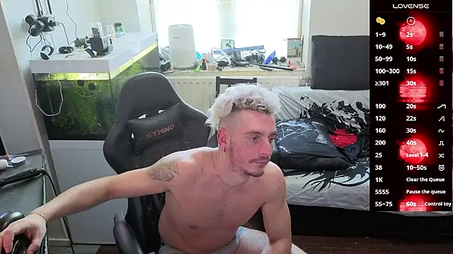 Rayzel White online show from 03-05-26, 01:29