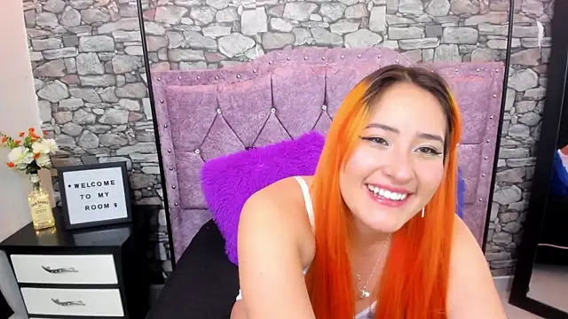 Snapshot of honey__lemon7 chatting on 01-14-26, 03:01 honey lemon7 online show from 01-14-26, 03:01