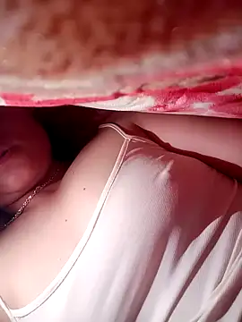 Snapshot of kibennet chatting on 01-14-26, 11:20 kibennet online show from 01-14-26, 11:20