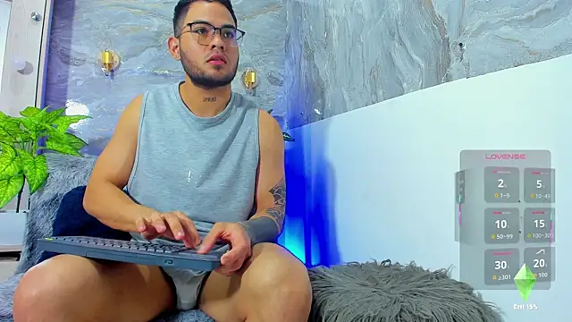 Snapshot of Boyka__hot_ chatting on 01-13-26, 09:20 Boyka hot online show from 01-13-26, 09:20