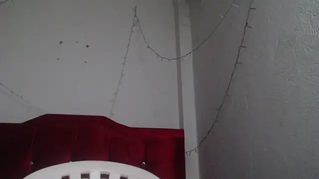 Loriiiany online show from 04-09-26, 06:19