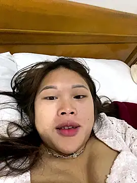 Snapshot of Emxinh123cute chatting on 01-15-26, 03:22 Emxinh123cute online show from 01-15-26, 03:22