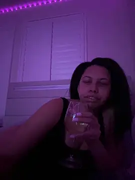 cartierprincess online show from 04-03-26, 08:45