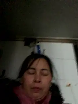 Snapshot of emgaisayhi chatting on 01-15-26, 05:01 emgaisayhi online show from 01-15-26, 05:01