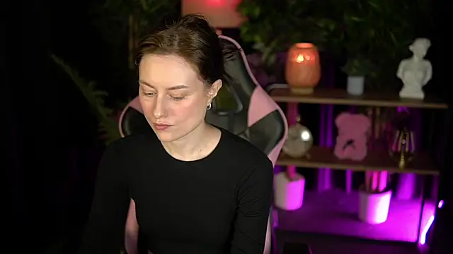 baby luna xo online show from 02-15-26, 05:09