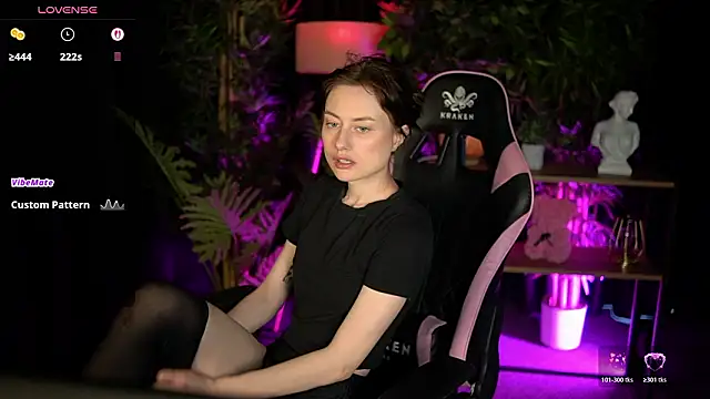 baby luna xo online show from 02-27-26, 09:53