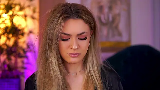 NayaQuinn online show from 02-08-26, 07:17