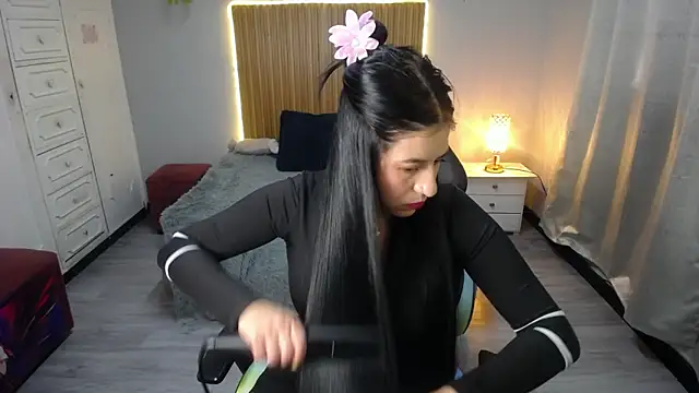 keileen luna online show from 03-04-26, 12:44