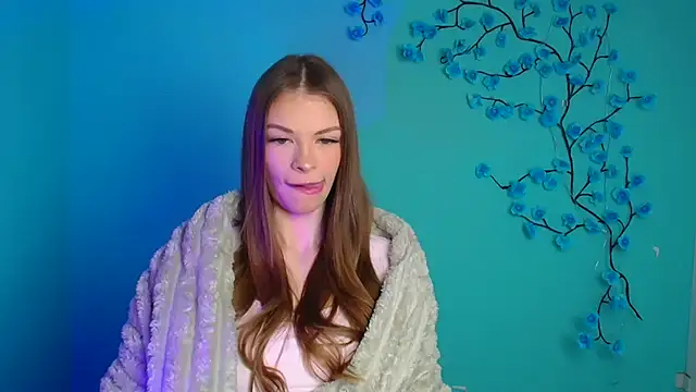 Lina Loveuu online show from 03-22-26, 08:29