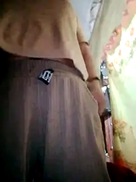 Snapshot of Hin-ni chatting on 01-14-26, 06:02 Hin-ni online show from 01-14-26, 06:02