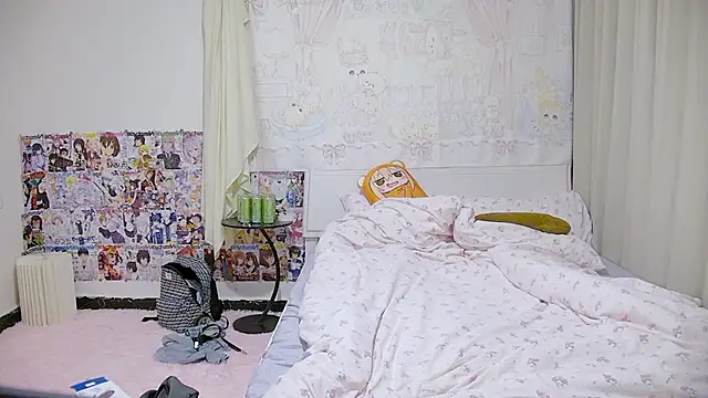 Chocolates-001 online show from 04-12-26, 11:48