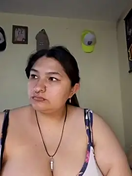 LauraHorny69 online show from 06-30-26, 08:54